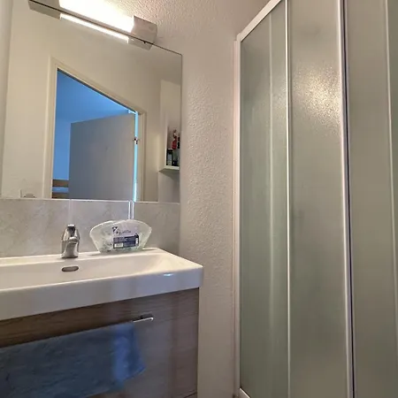 T2 Avec Loggia, Climatise Et Parking A Pour 5 Pers. - Fr-1-472-208 * Sète