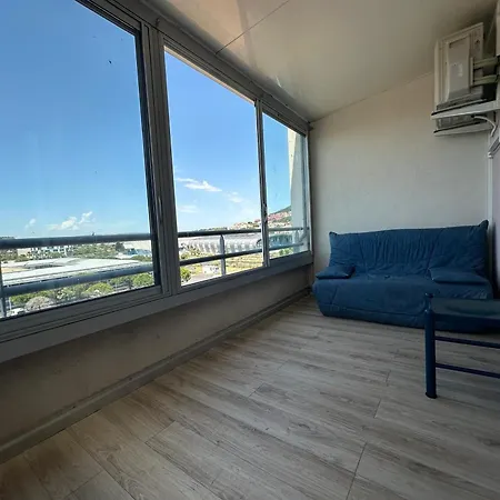 T2 Avec Loggia, Climatise Et Parking A Pour 5 Pers. - Fr-1-472-208